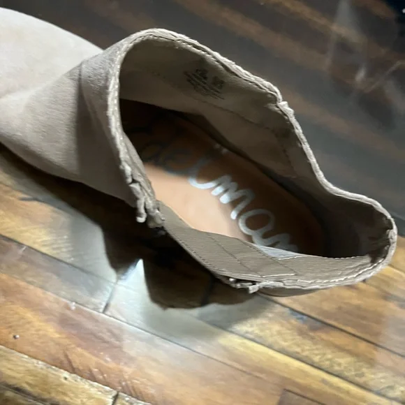 Sam Edelman Paige Fringe Gray Leather Suede Ankle Booties Size 8.5 - Picture 6 of 11